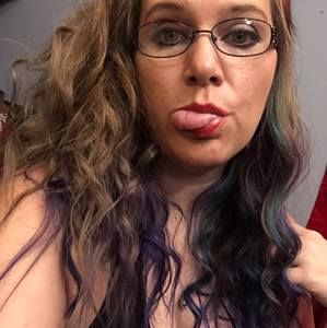 Meet your Posher, Kari